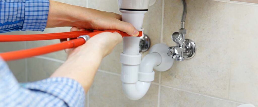 DIY vs. Professional Plumbing Services